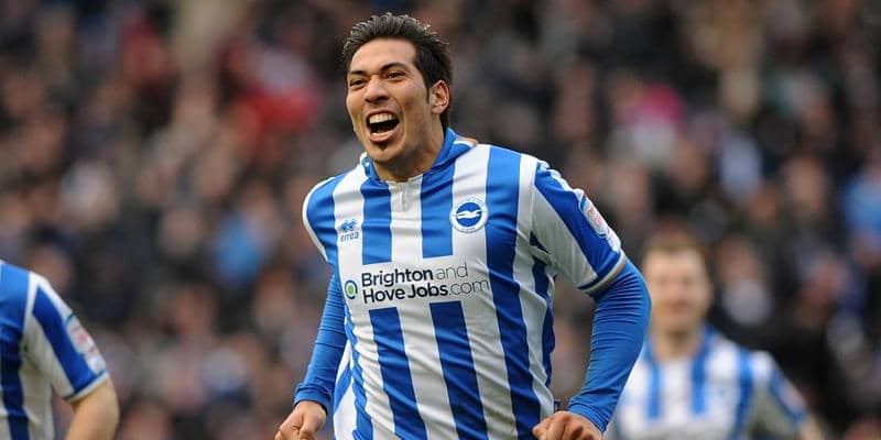 岡崎慎司の元同僚FWウジョア、古巣ブライトン時代の軽妙ハット【ハットトリック・ヒーローズ】