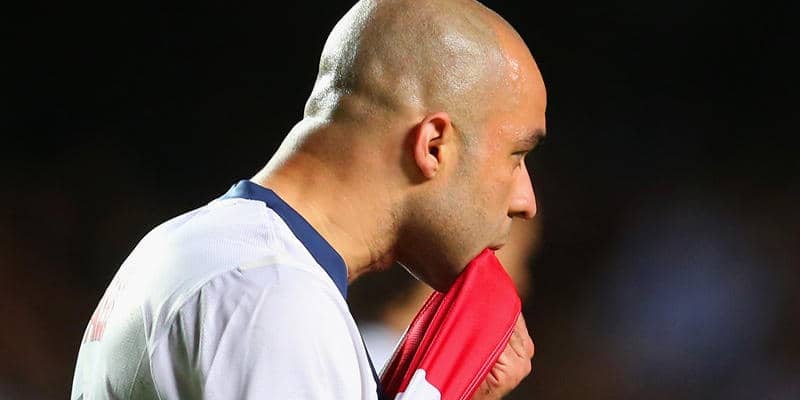 ロマン砲炸裂！元ブラジル代表DFアレックスの強烈無回転FK【ビューティフル・フリーキック】