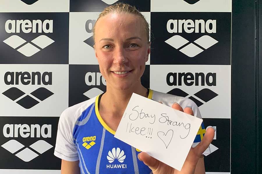 闘病中の池江璃花子へ 親友サラから渡ったポストカードの秘話 Stay Strong Ikee 水泳 スポーツブル スポブル