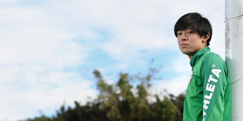 「いつかアンフィールドのピッチに」 東京V・山本理仁が目標にする「5年で世界へ」の道程