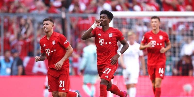 正確無比のコントロール！名手アラバが決めた完璧なFK【ビューティフル・フリーキック】