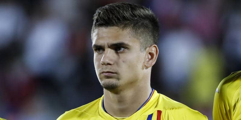 カリアリ、アヤックスのルーマニア代表MFマリンを獲得