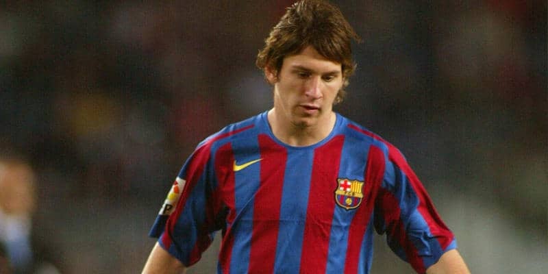 【メッシとバルセロナ】vol.1 伝説の始まり、待望のファーストチームデビュー/2004年10月16日