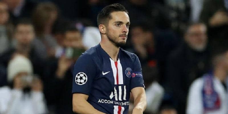 後ろからの難しいボールをズドン！サラビアが決めたスーパーボレー【インクレディブル・ゴールズ】