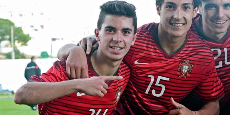 ウォルバーハンプトンがポルトからU-21ポルトガル代表MFヴィティーニャをレンタルで獲得