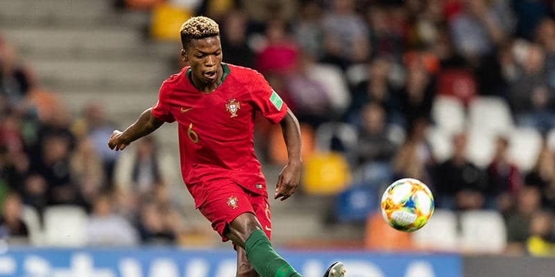 ビッグクラブ関心のベンフィカの逸材F・ルイスがモナコにレンタル！