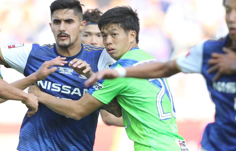 大分、湘南DF坂圭祐の加入決定！ 「日々のトレーニングから全力で頑張ります」