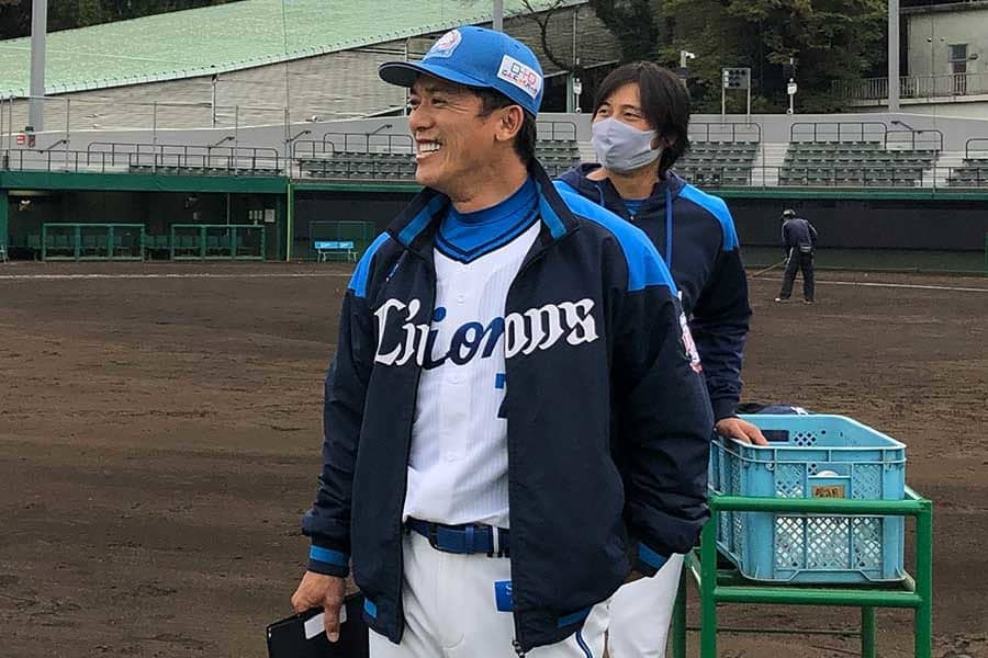 「守備は僕より全然うまい」　西武松井2軍監督が期待する19歳内野手とは？