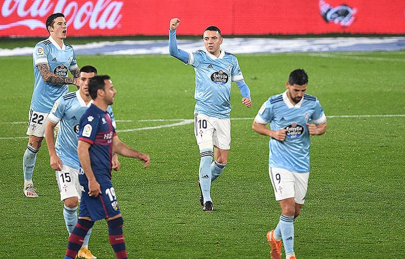 岡崎がフル出場もアスパス＆ノリート弾に沈んだウエスカは年内最終戦を飾れず…《ラ・リーガ》