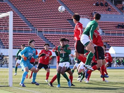 「お家芸」に全集中。Ｖ候補・青森山田が劣勢を制して３年連続８強へ