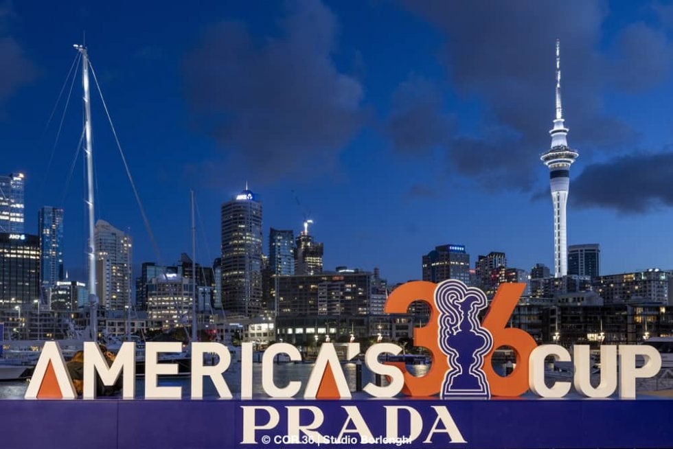 1月15日開幕。アメリカズカップ挑戦者決定戦「プラダカップ」