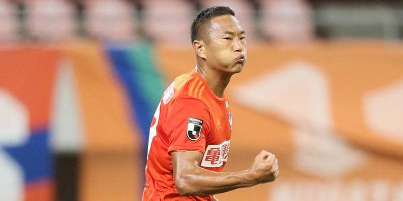 鄭大世が町田入り！ 「家族との相談の上、引退を決意」から一転しての現役続行