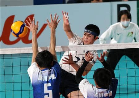 【春高バレー速報】（７）男子の日本航空がストレート勝ち　女子は日立二が２回戦へ