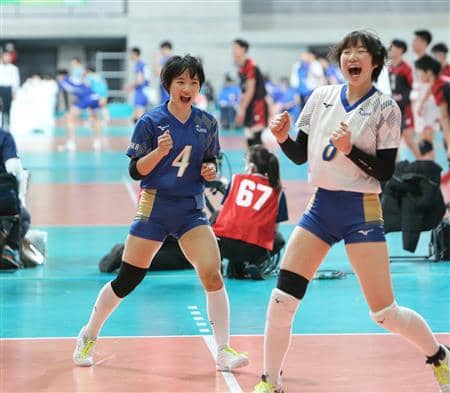 【春高バレー速報】（１）女子の金蘭会がストレート勝ち　２回戦からシード校が登場