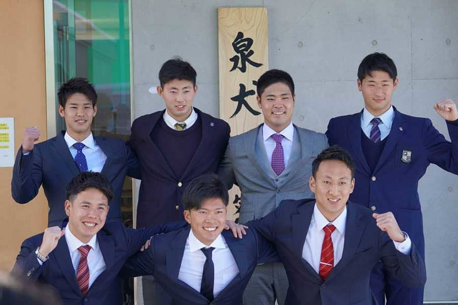 楽天ドラ1早川ら新人7選手が入寮　田中将大愛用マットレス持参「体のケアは1番大事」