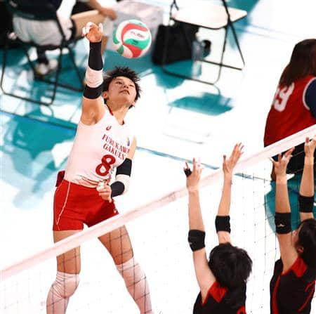 【春高バレー速報】（５）女子の古川学園、接戦制す　東九州龍谷はストレート勝ち