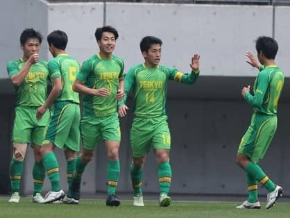 高校サッカー準決勝、山梨学院対帝京長岡の見どころは「プレス合戦」