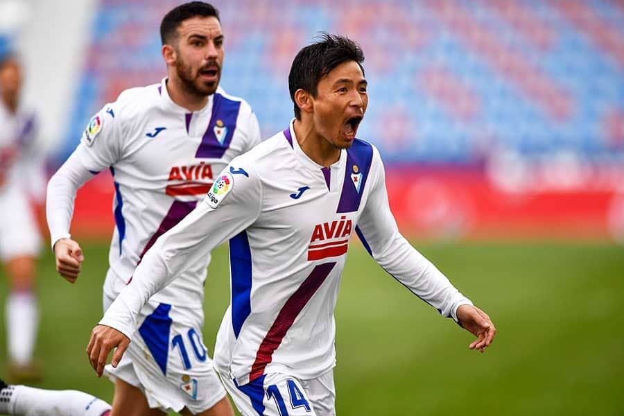 乾貴士、待望初ゴール＆強烈ミドルに国内ファン反響「ドリブルキレキレ」「良き良き」