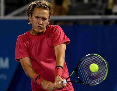  20歳コルダ、ツアー初の決勝へ 