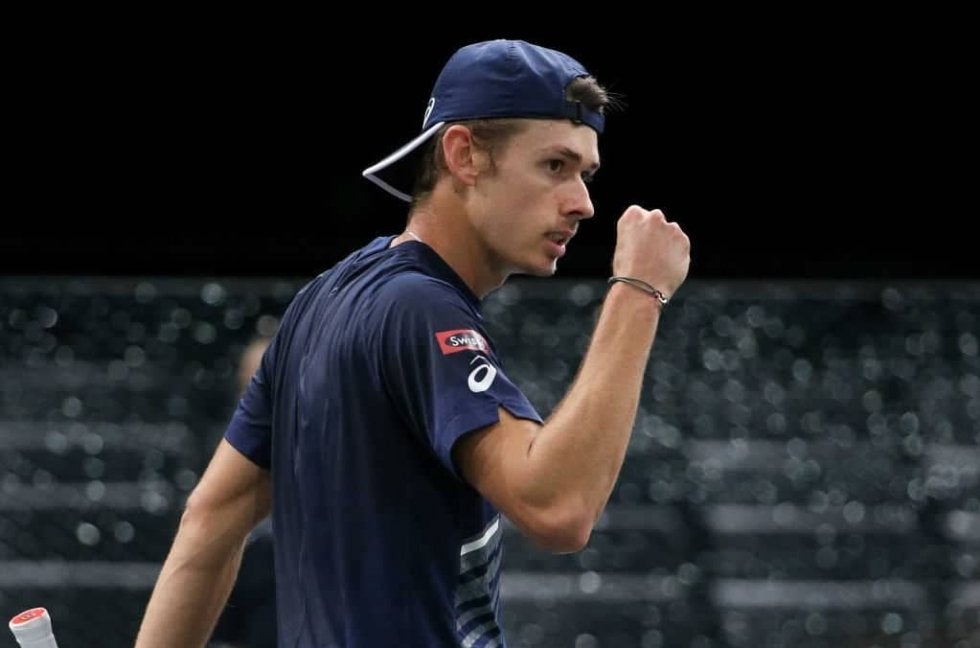 試合開始後わずか7分で決着。デミノーが4度目のツアー優勝