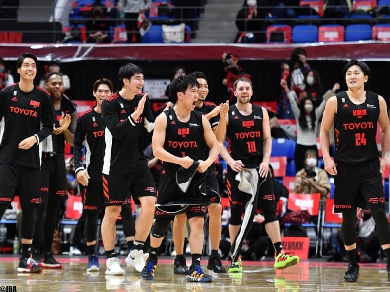 サンロッカーズ渋谷との激戦を制したアルバルク東京…勝敗の分かれ目となったのは『遂行力と状況判断』