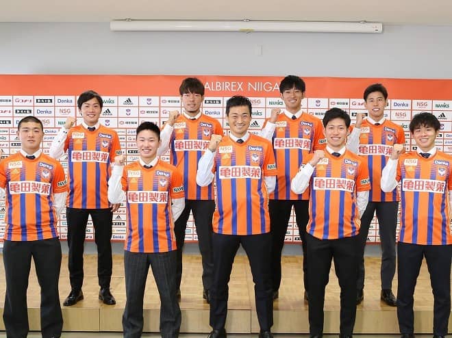 æ–°æ½ŸãŒæ–°èƒŒç•ªå·ã‚'ç™ºè¡¨ ï¼™å¹´ã¶ã‚Šå¾©å¸°ã®åƒè'‰å'Œå½¦ã¯35ç•ª æ˜¨å­£jï¼