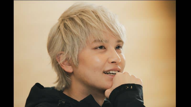 手越祐也から親友・内田篤人へのメッセージ「日本色に染まってほしくない」 日本サッカー改革論