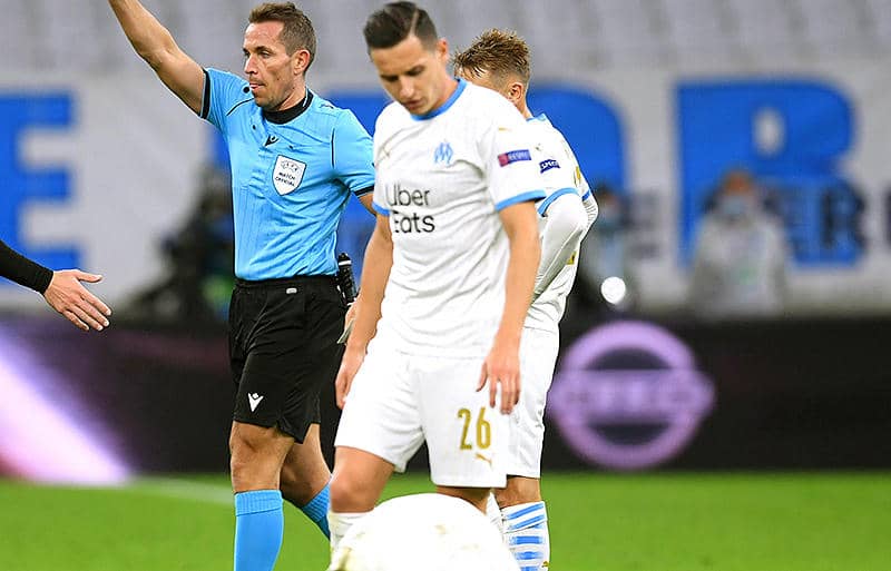 酒井＆長友在籍のマルセイユ、成績不振に激怒のウルトラスが練習場襲撃…レンヌ戦が直前に延期