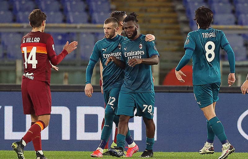 ミランがローマとの上位対決制して公式戦5戦ぶりの白星 イブラヒモビッチら主力アタッカー3人負傷交代の代償に勝ち点3奪取 セリエa サッカー スポーツブル スポブル