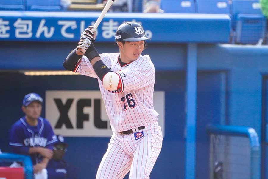 巨人に移籍の廣岡が燕同僚に 別れ の挨拶 泣けるなぁ ファンから惜別の声 野球 スポーツブル スポブル