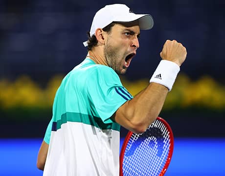  ルブレフ撃破でツアー初V王手 