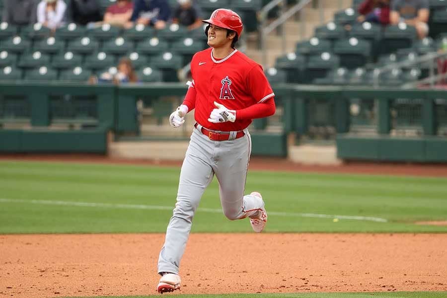 【MLB】大谷翔平は3打数1安打、第2打席で中前打＆二盗　OP戦10試合連続安打に