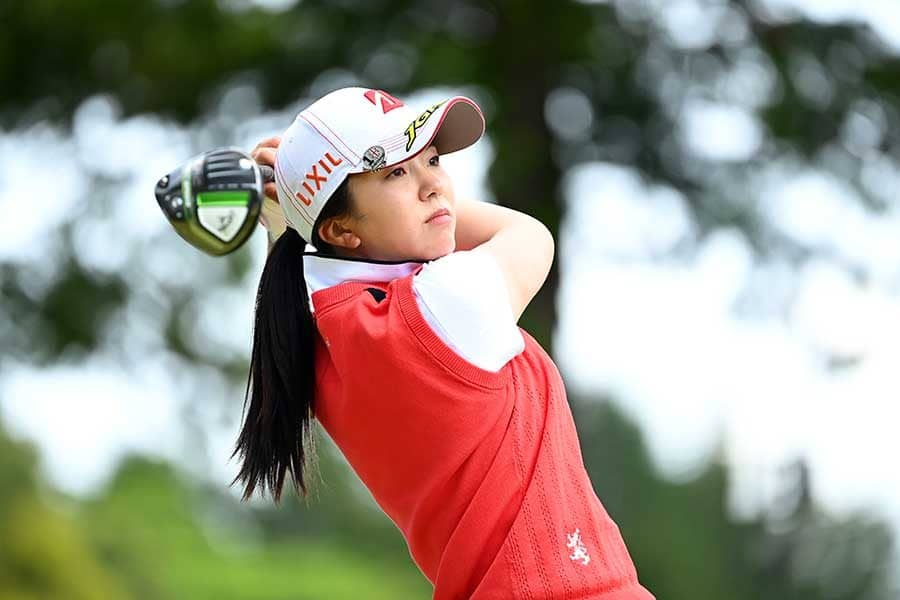 25歳堀琴音、4年ぶり「67」で暫定首位　復活に手応え「今日は本当に良かったなと」