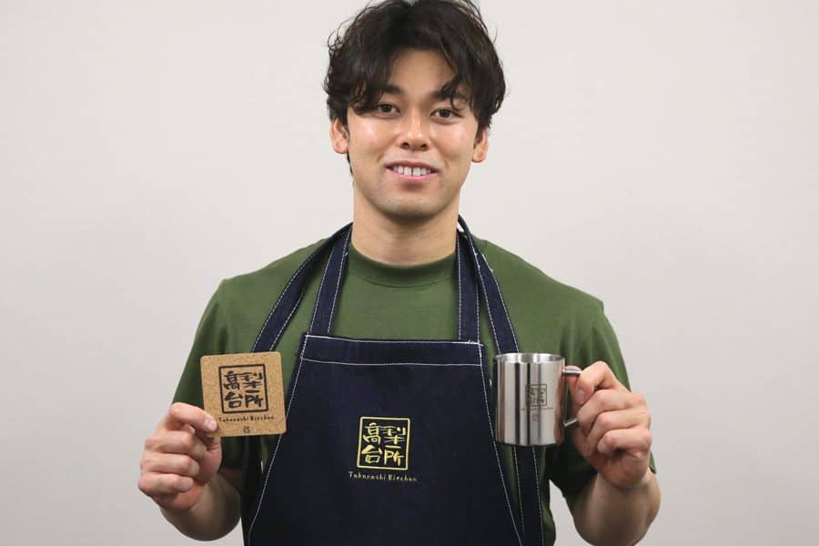 「巨人カラーで売り出さないのおもろい」おしゃれ全開…巨人高梨の“異色グッズ”