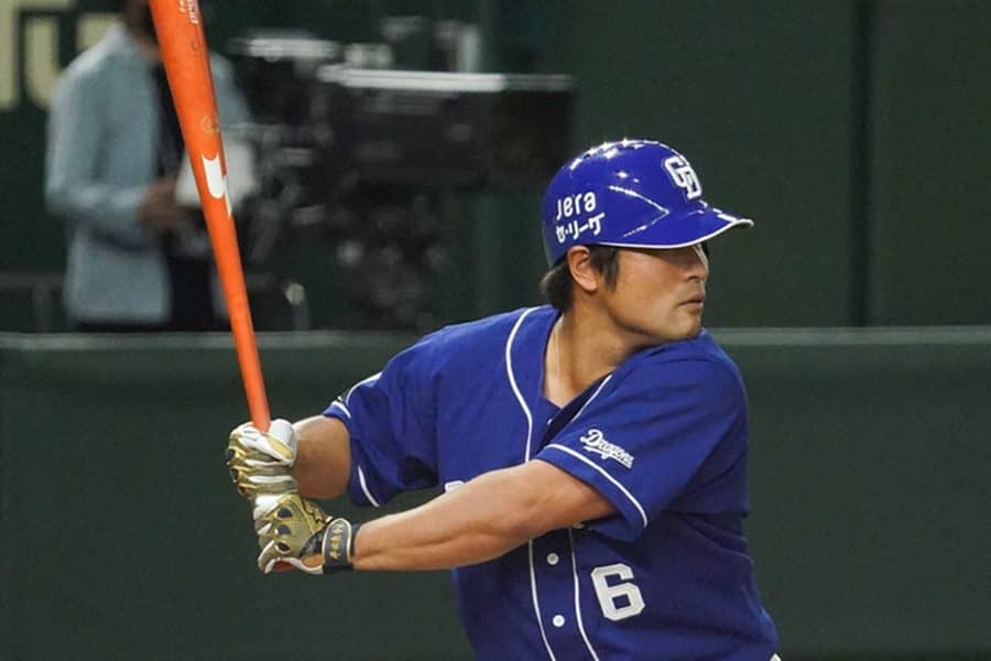 中日に重くのしかかる「右翼手問題」　主力＆助っ人の不振救う“第2の根尾”は？