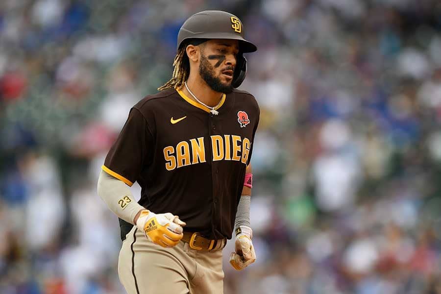 MLB】タティスJr.が逆方向へ129m弾 かっ飛ばした最多タイ16号に米衝撃