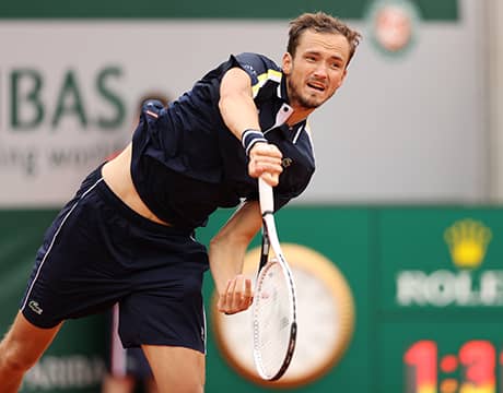 メド8強「ハードのように戦う」