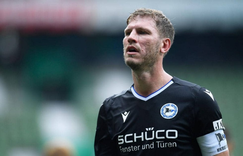 ビーレフェルトが主将クロスとの契約を2022年まで延長！ 来季で11年目のシーズンに