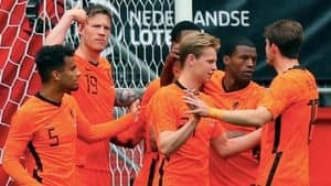 デ・ヨング、デパイをバルサに勧誘も「決めるのは彼」