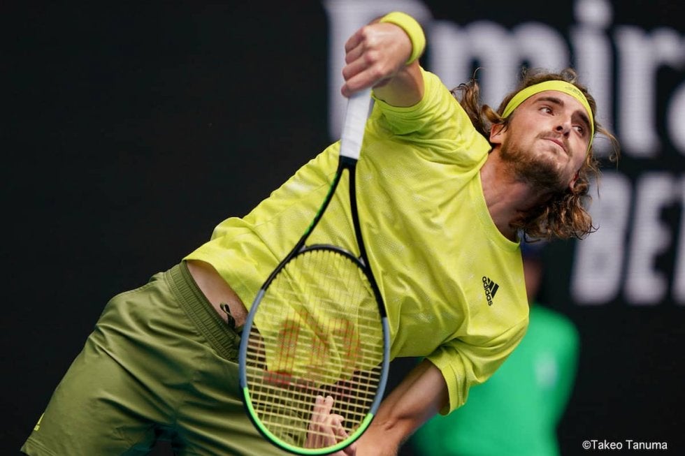 サーブで「体の開きを抑える」「スピードを出す」ためのちょっとしたコツとは!? (7) 【テニス上達ワード50】[リバイバル記事]