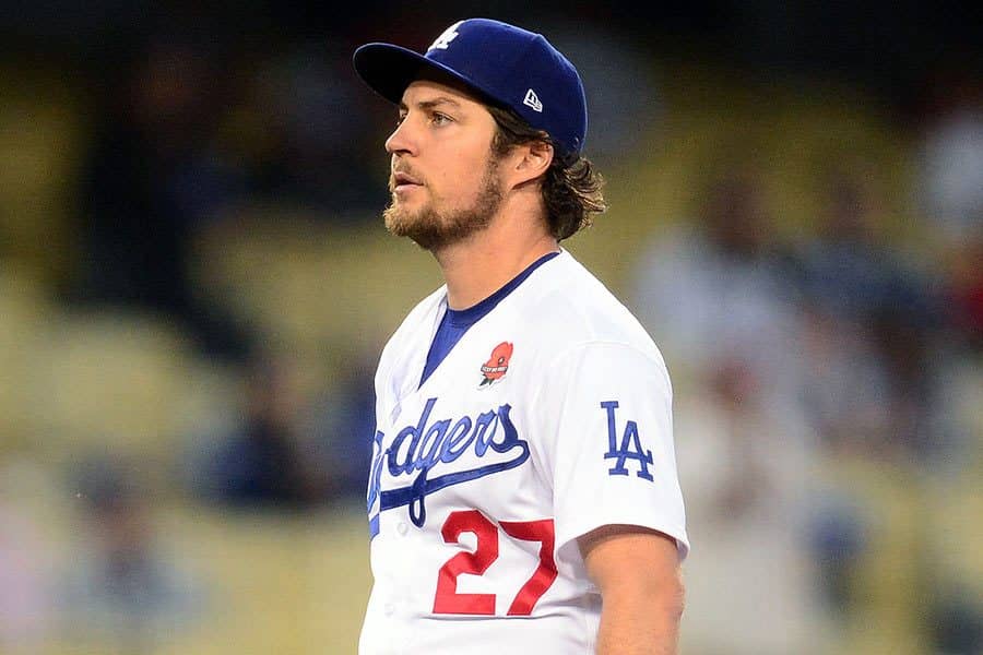 【MLB】ボールがくっ付く手「これは違法？」　バウアーが粘着物質取り締まりに反論