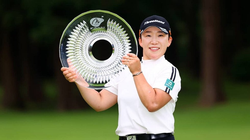 申ジエ「少し運が良かった」　全美貞をプレーオフ4ホール目で下しツアー通算25勝目