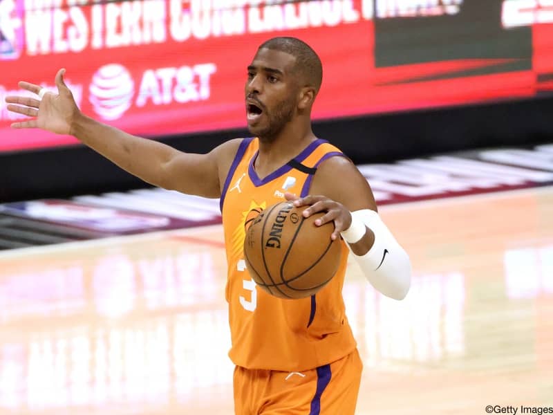 大一番で41得点を挙げたクリス・ポール…シリーズ突破を決めた試合で40得点以上を挙げた最年長の選手に