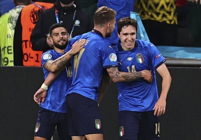 イタリアが２大会ぶりに決勝進出 Pk戦の末にスペインとの激闘を制す Euro準決勝 サッカー スポーツブル スポブル