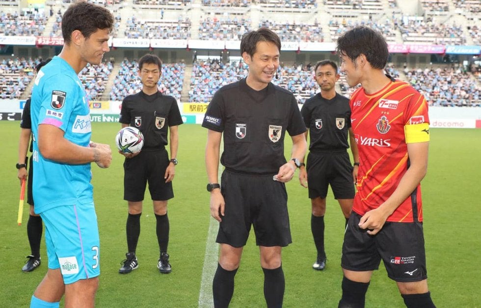 家本政明主審がJリーグ最多出場記録「503試合」を樹立、鳥栖vs名古屋で達成
