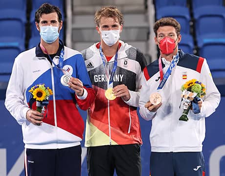 ズべレフ金「国のために」