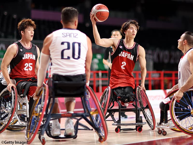 チーム最年長37歳の藤本怜央が“おじさんの星”となった日韓戦