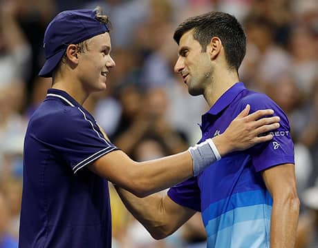 ジョコ 腹痛の相手に同情