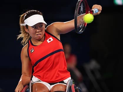 車いすテニス・上地結衣が銀メダルに涙。心の支えになった親友と前日に送られてきたエール