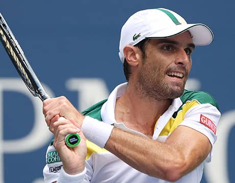 アンドゥハル 逆転で8強へ